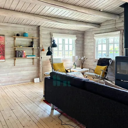 Holiday home Log With View Of Meadow And Sea *