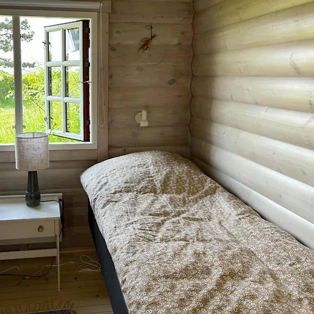 Log With View Of Meadow And Sea Holiday home